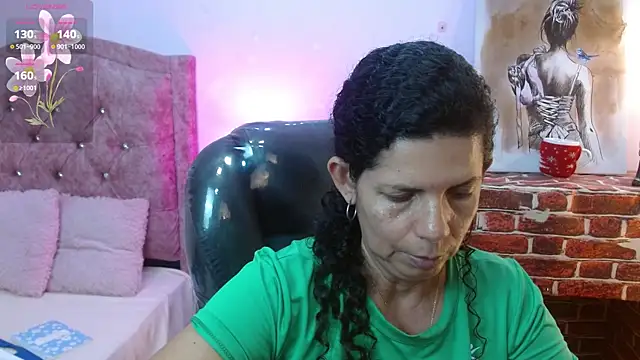 Snapshot of sila_bolum chatting on April 24, 2:58 am sila bolum online show from April 24, 2:58 am