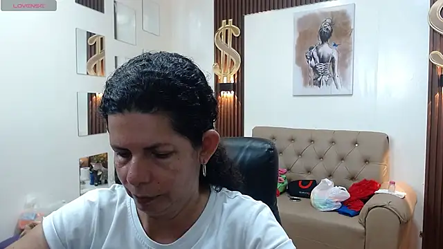 Snapshot of sila_bolum chatting on May 18, 4:24 pm sila bolum online show from May 18, 4:24 pm