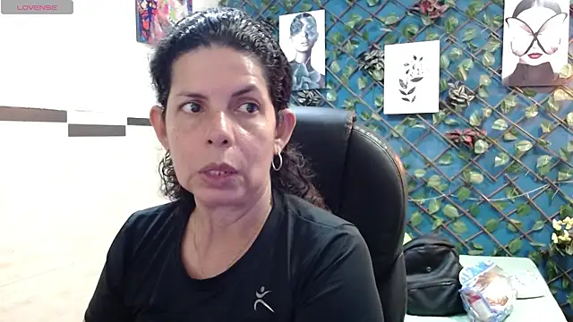 Snapshot of sila_bolum chatting on May 29, 4:27 pm sila bolum online show from May 29, 4:27 pm