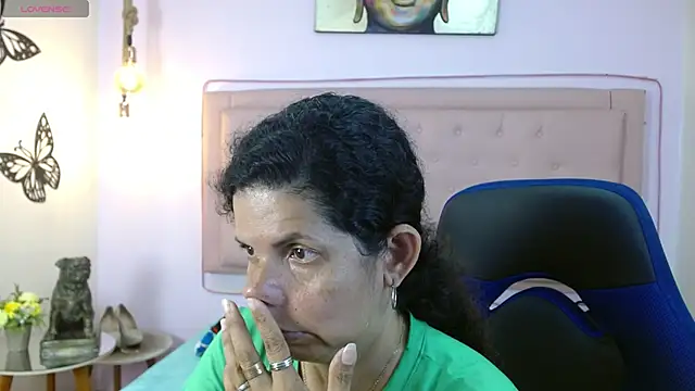 Snapshot of sila_bolum chatting on June 9, 4:51 pm sila bolum online show from June 9, 4:51 pm