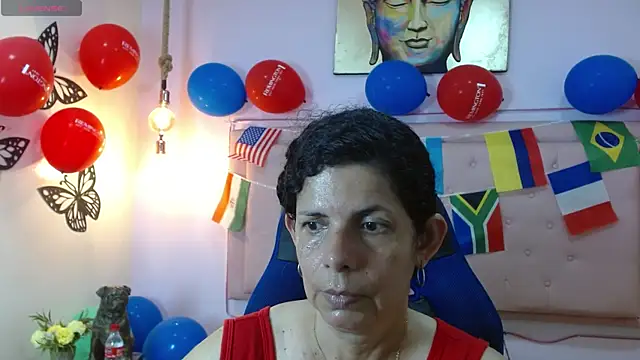 Snapshot of sila_bolum chatting on June 16, 6:32 pm sila bolum online show from June 16, 6:32 pm
