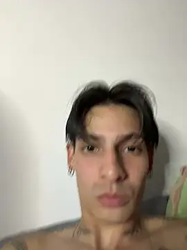 Apolo Hidalgo01 online show from January 9, 9:37 pm