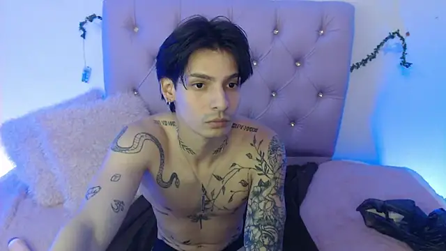 Apolo Hidalgo01 online show from January 26, 3:38 am