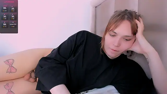 fem to online show from February 12, 8:09 am