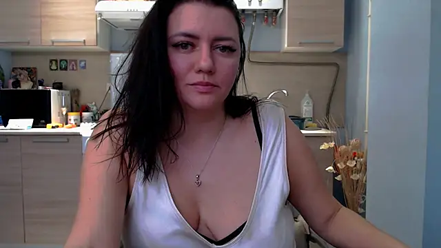 Snapshot of Sophy__soft chatting on February 13, 2:20 pm Sophy soft online show from February 13, 2:20 pm