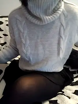 Snapshot of Your_DirtyDoll chatting on December 13, 1:55 pm Your DirtyDoll online show from December 13, 1:55 pm
