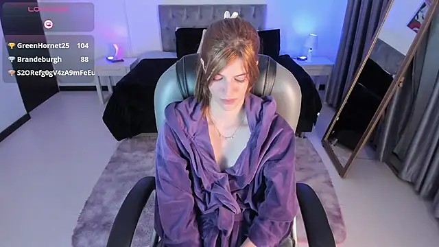 Nora Vennucci online show from March 1, 11:37 pm