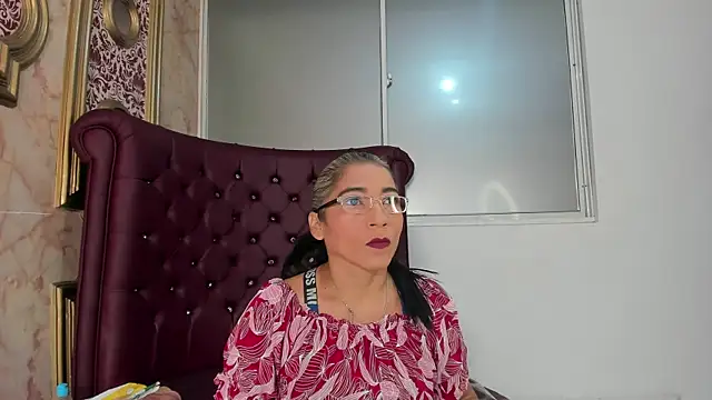 Snapshot of mature_bigass__ chatting on January 15, 12:36 pm mature bigass online show from January 15, 12:36 pm