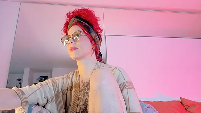 Borbala Iggy online show from October 5, 7:23 pm