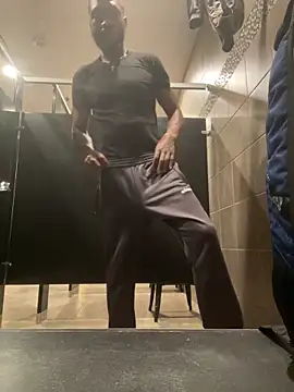 prettyrichie online show from November 4, 9:58 pm