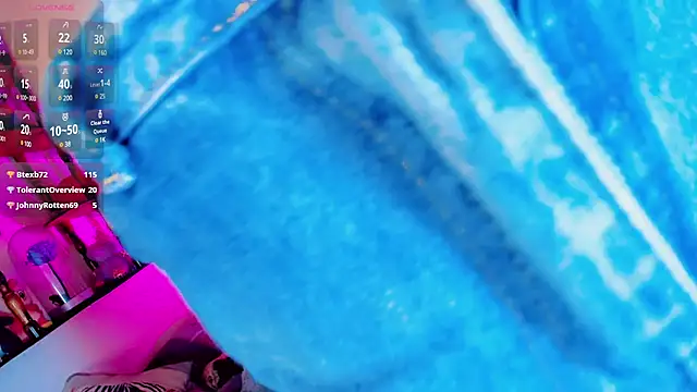 pinkscreens online show from February 7, 6:35 am