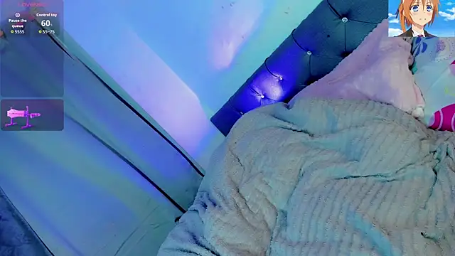 pinkscreens online show from October 4, 2:53 am