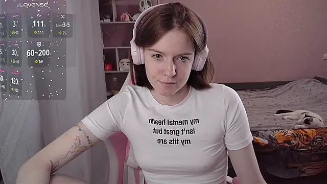 CassieJuice69 online show from November 21, 6:39 pm