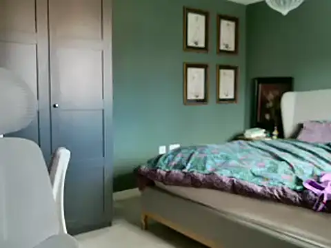 Snapshot of flatwhite0 chatting on February 24, 12:26 pm flatwhite0 online show from February 24, 12:26 pm