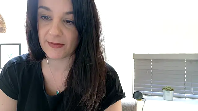 flatwhite0 online show from April 23, 12:29 pm