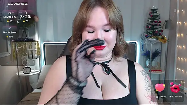 Emmy Greis online show from December 4, 2:26 pm