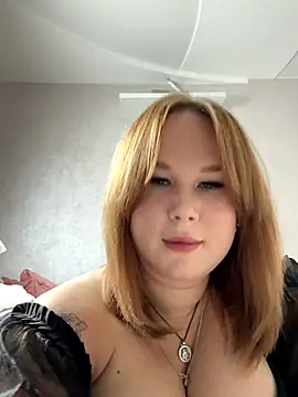 Emmy Greis online show from November 4, 6:51 pm