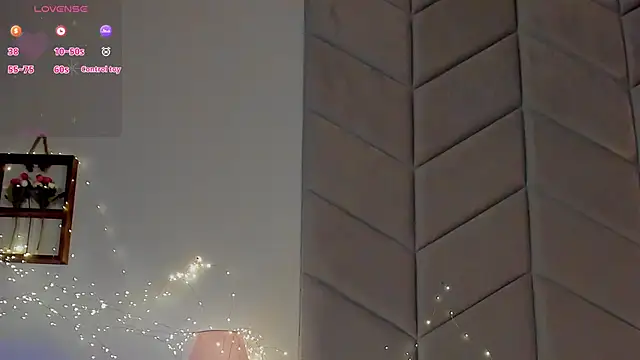 Snapshot of Jessie_Roy chatting on February 5, 4:48 am Jessie Roy online show from February 5, 4:48 am