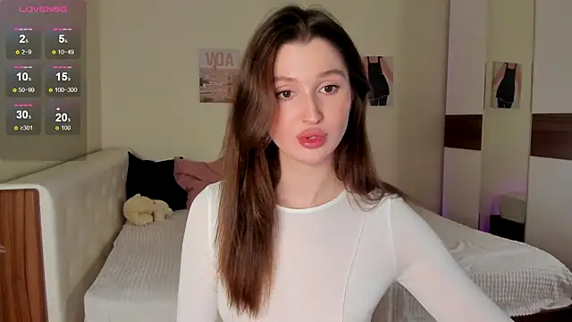 Snapshot of tender_babyy chatting on December 5, 2:11 pm tender babyy online show from December 5, 2:11 pm