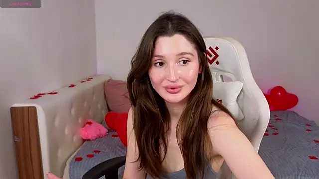 Snapshot of tender_babyy chatting on February 14, 3:15 pm tender babyy online show from February 14, 3:15 pm