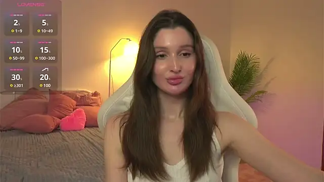 Snapshot of tender_babyy chatting on February 19, 11:17 am tender babyy online show from February 19, 11:17 am