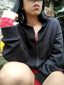 Snapshot of MirandaSingle chatting on April 23, 12:29 pm MirandaSingle online show from April 23, 12:29 pm