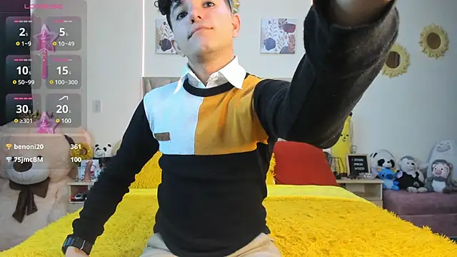 Snapshot of patrick_sanzz chatting on January 29, 10:01 pm patrick sanzz online show from January 29, 10:01 pm