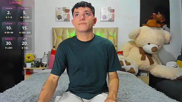 Snapshot of patrick_sanzz chatting on September 26, 8:13 pm patrick sanzz online show from September 26, 8:13 pm