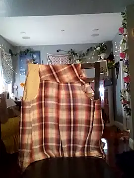 ebonycatlisaaaalime online show from March 7, 11:38 pm