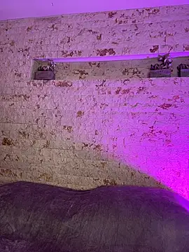 pamela west online show from April 14, 8:04 pm