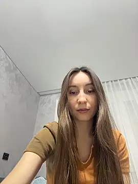 viviandaimond1 online show from April 2, 11:24 pm