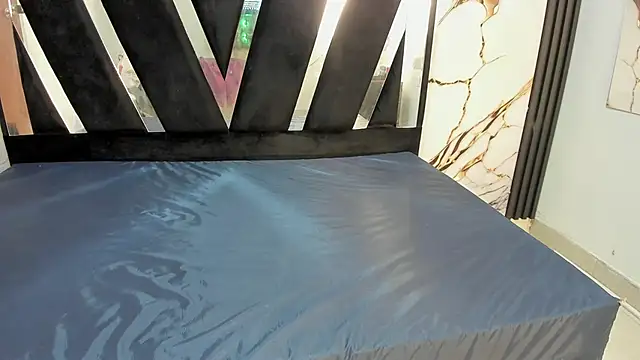 Snapshot of KarinaSimonz chatting on November 7, 7:25 pm KarinaSimonz online show from November 7, 7:25 pm