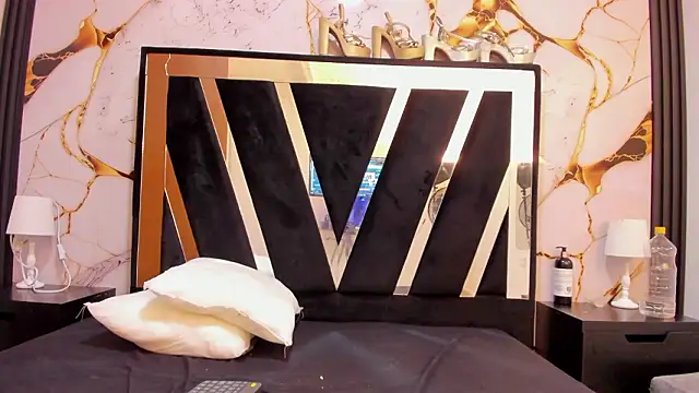 KarinaSimonz online show from February 10, 7:18 pm