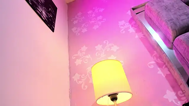 KarinaSimonz online show from April 6, 2:53 am