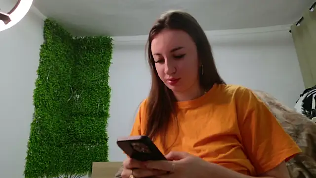 Snapshot of Lorennameliyy chatting on February 9, 7:52 pm Lorennameliyy online show from February 9, 7:52 pm