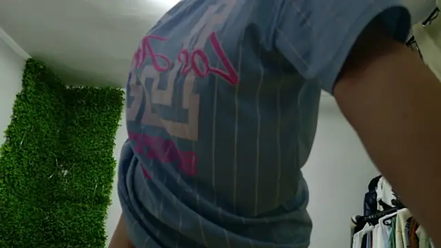 Snapshot of Lorennameliyy chatting on March 18, 8:15 pm Lorennameliyy online show from March 18, 8:15 pm