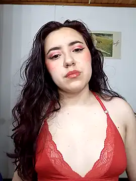 Emi chik online show from January 17, 9:28 am