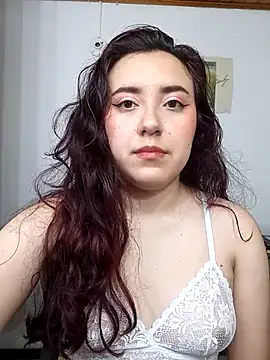 Emi chik online show from March 8, 4:45 am