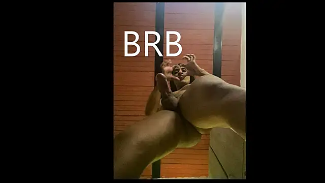  JaaconLeon  online show from March 12, 6:25 pm