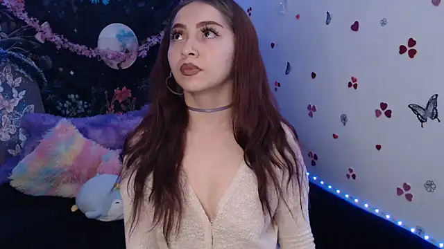 Emillyy m online show from September 20, 10:11 pm