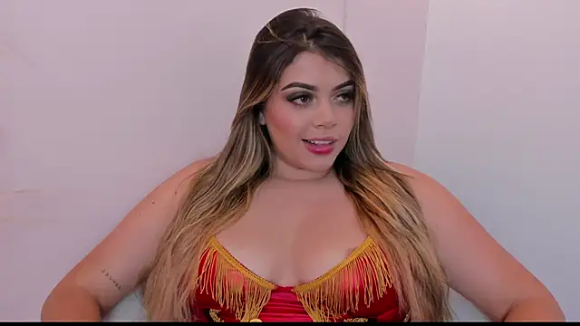 Snapshot of thaliafox_ chatting on December 18, 6:32 am thaliafox online show from December 18, 6:32 am