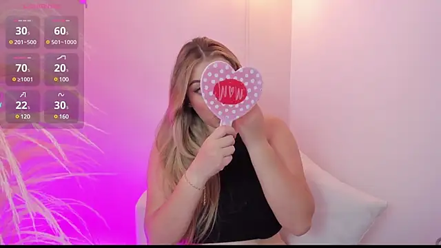 Snapshot of thaliafox_ chatting on February 21, 4:59 pm thaliafox online show from February 21, 4:59 pm