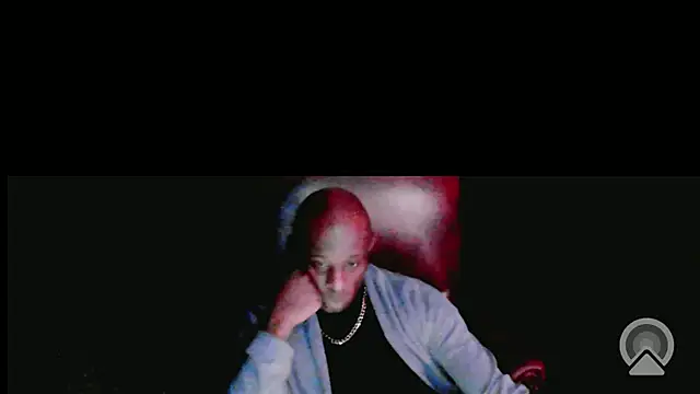 Snapshot of Pressure69mee chatting on March 18, 12:14 pm Pressure69mee online show from March 18, 12:14 pm