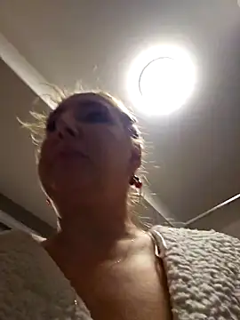 MariaRichi  online show from February 22, 8:40 am