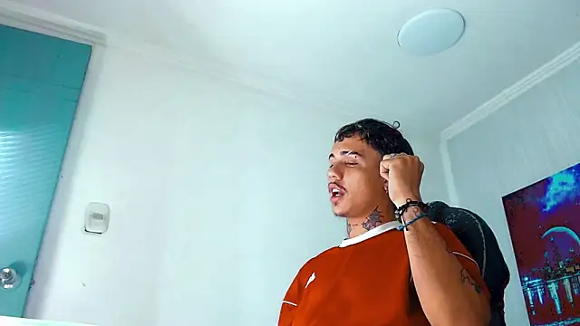 HannibalLester online show from March 18, 6:03 am