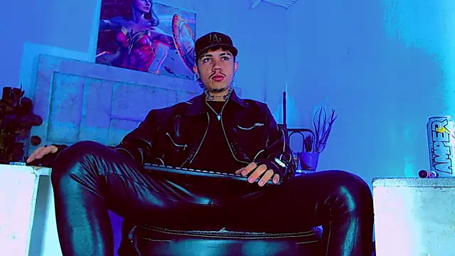 HannibalLester online show from October 11, 4:22 am