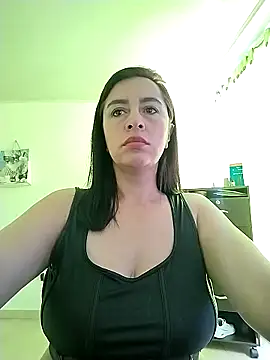 hailey85 online show from December 14, 1:05 pm