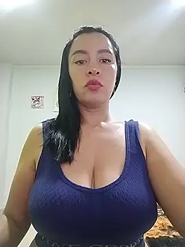 hailey85 online show from June 1, 10:22 pm