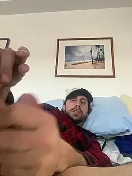 Snapshot of mackshaft4711 chatting on January 23, 7:07 pm mackshaft4711 online show from January 23, 7:07 pm