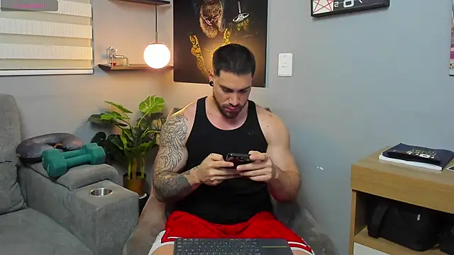 Giorgio-Leone online show from April 11, 2:16 am